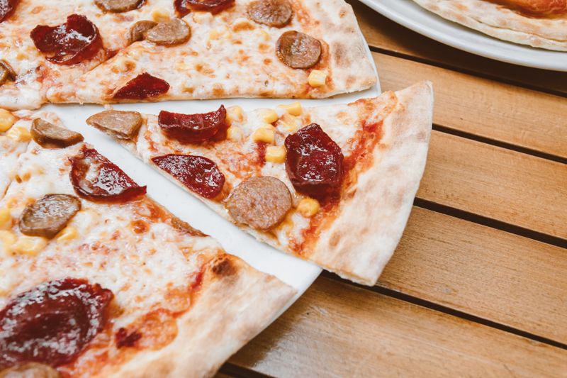 Pepperoni pizza with crispy pepperoni slices